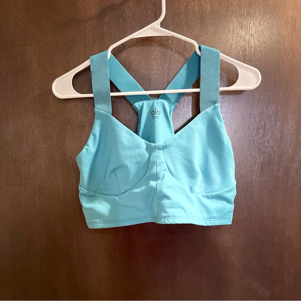 ALO Yoga Women's Aqua Blue Sports Bra